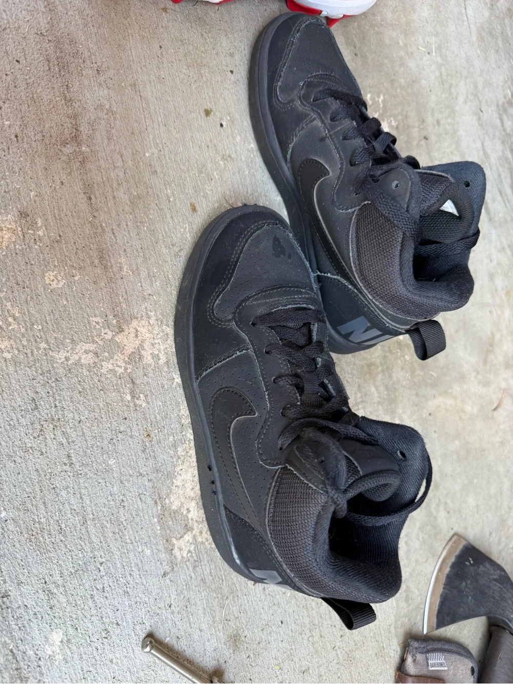 Nike Kids Black Low-Top Sneakers